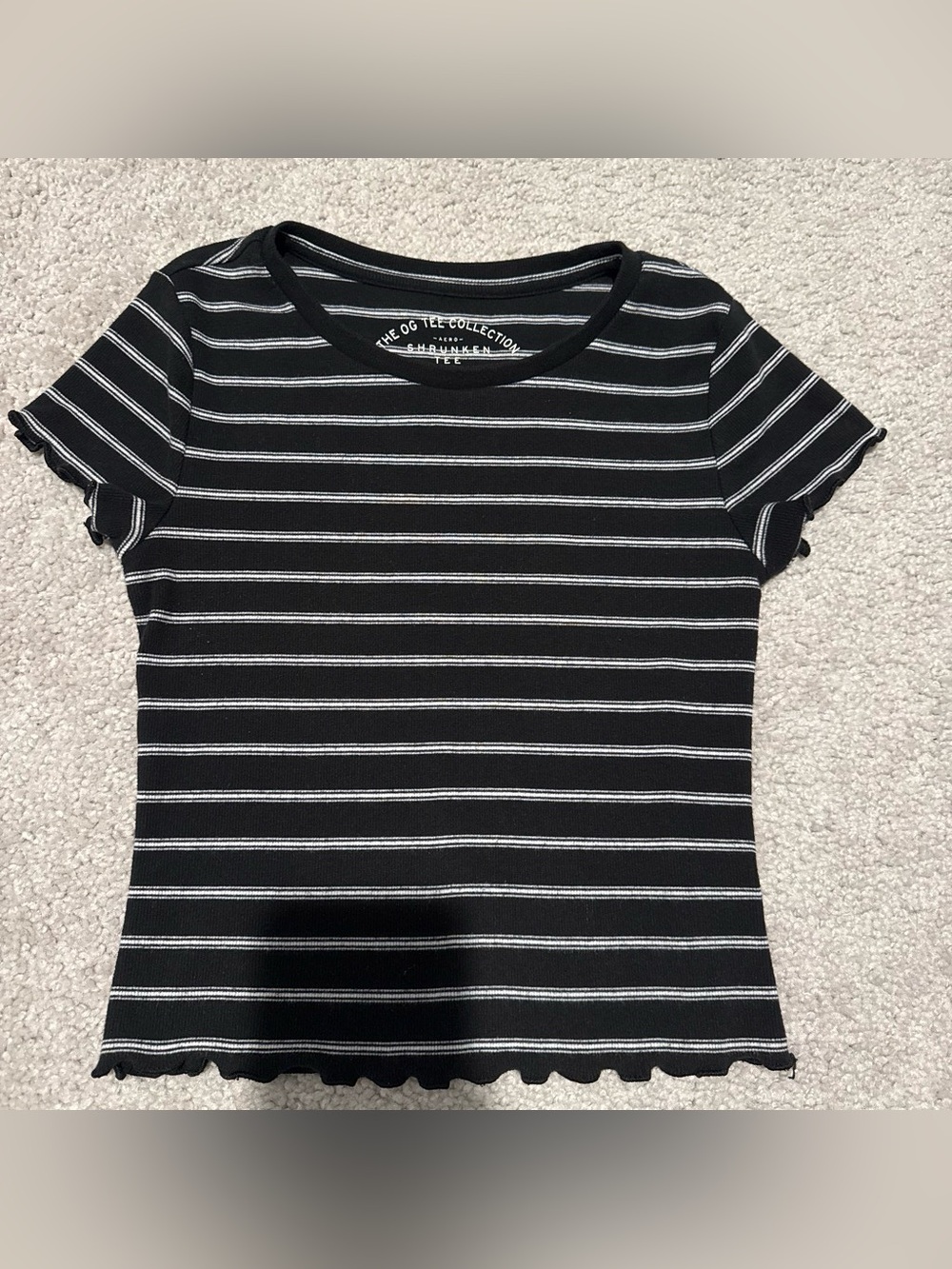 Aeropostale Black and White Stripe Short Sleeve Tee